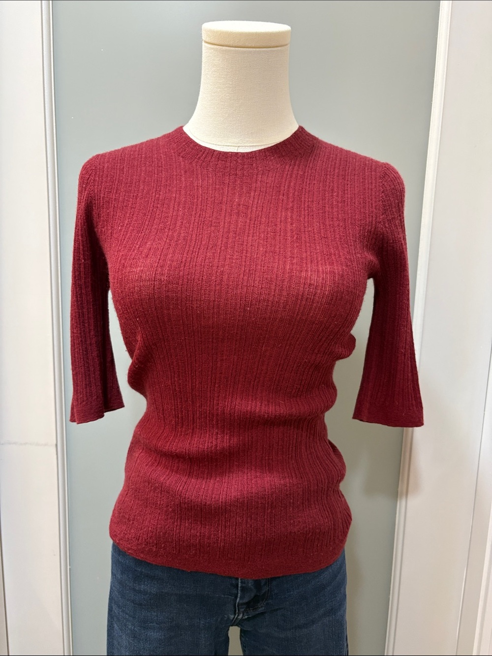 Vince Ribbed Crewneck Sweater in Burgundy